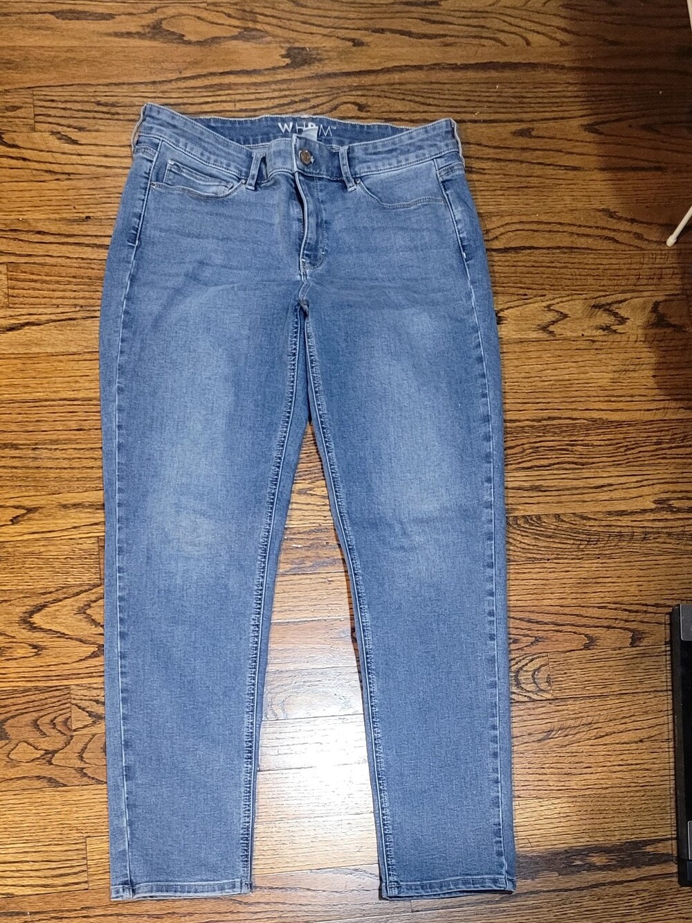 5 For $25 White House Black Market Light Blue Denim Jeans